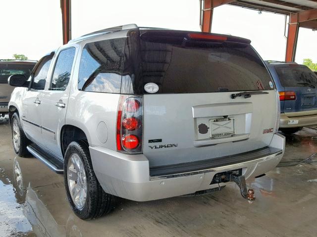 1GKS1EEF8BR221624 - 2011 GMC YUKON DENA SILVER photo 3