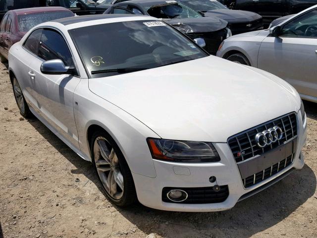 WAUVVAFR0BA033951 - 2011 AUDI S5 PRESTIG WHITE photo 1