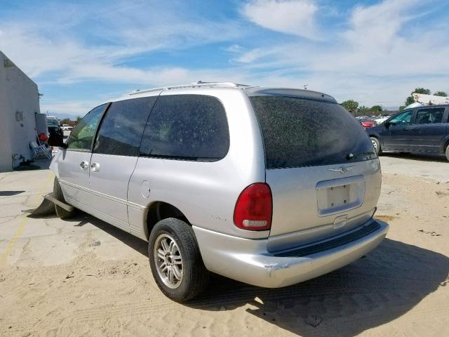 1C4GT64L0YB681578 - 2000 CHRYSLER TOWN & COU SILVER photo 3