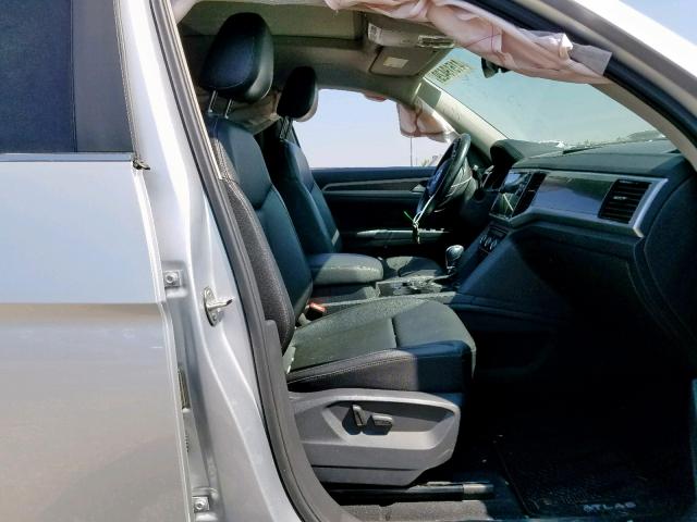 1V2MR2CA6JC505269 - 2018 VOLKSWAGEN ATLAS SEL Gümüş foto 5