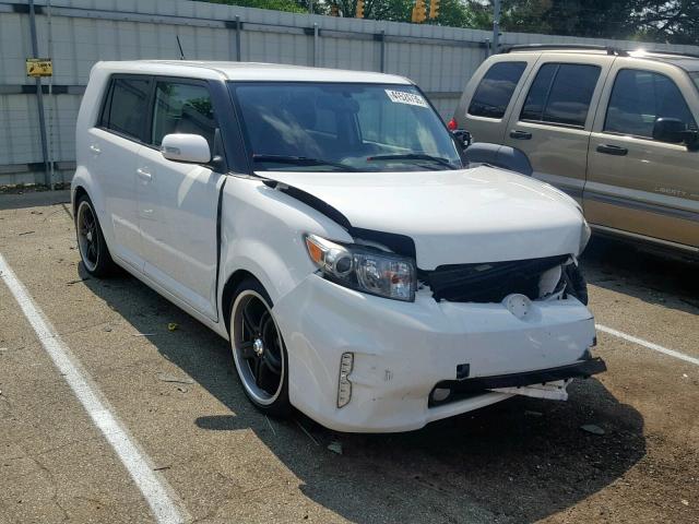JTLZE4FE2FJ078726 - 2015 TOYOTA SCION XB 白色 照片 1