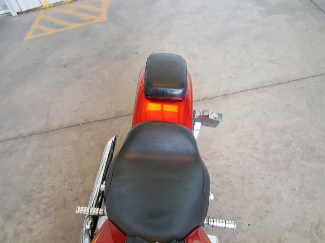 S0S308640ILL - 2011 CUST TANKER MOTORCYCLE RED photo 6