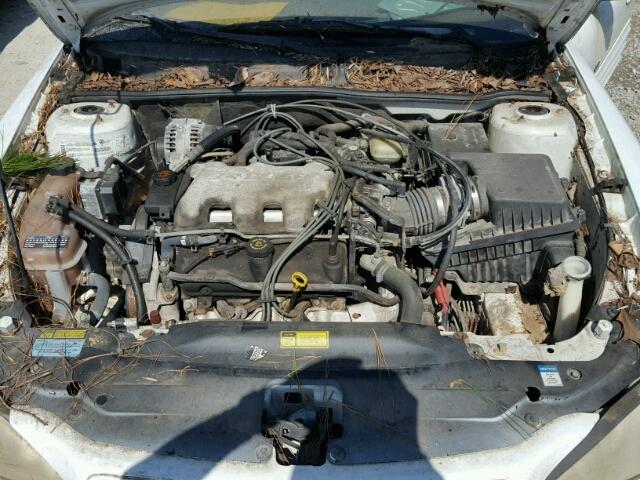 1G2NF52E81M589856 - 2001 PONTIAC GRAND AM S WHITE photo 7