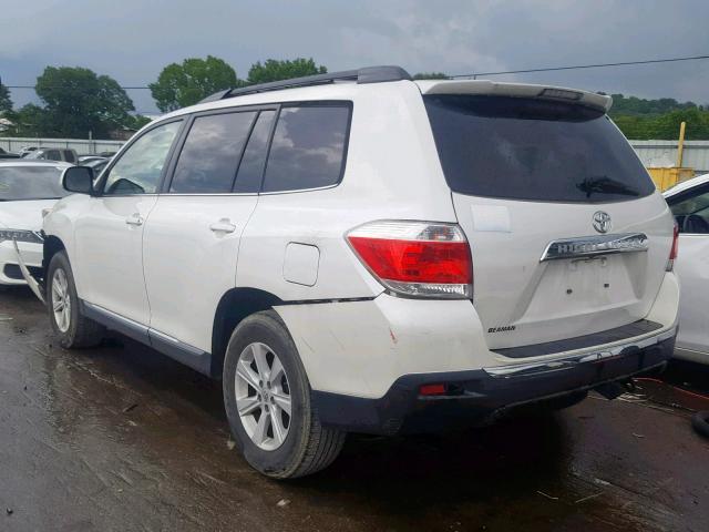 5TDZK3EH1CS076023 - 2012 TOYOTA HIGHLANDER WHITE photo 3