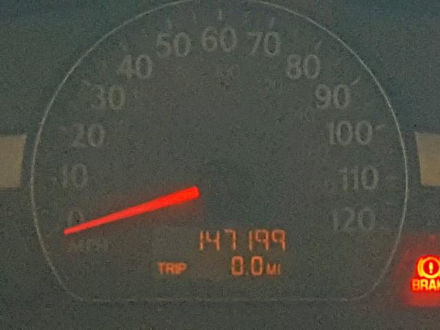 1G8AZ52F94Z204252 - 2004 SATURN ION LEVEL SILVER photo 8