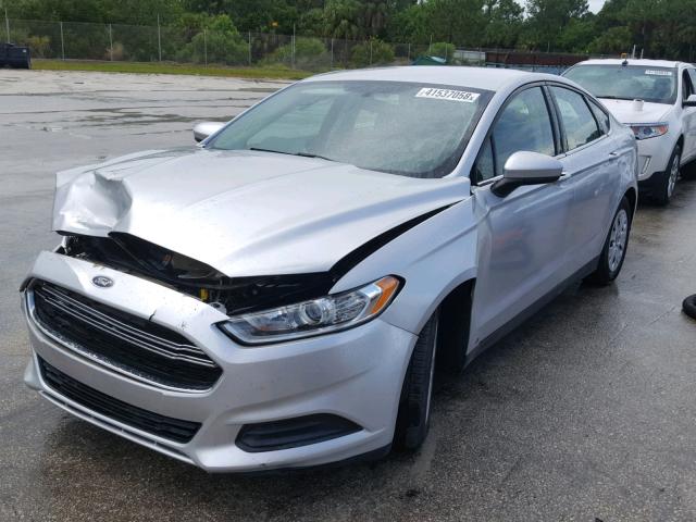 1FA6P0G74E5394840 - 2014 FORD FUSION S SILVER photo 2