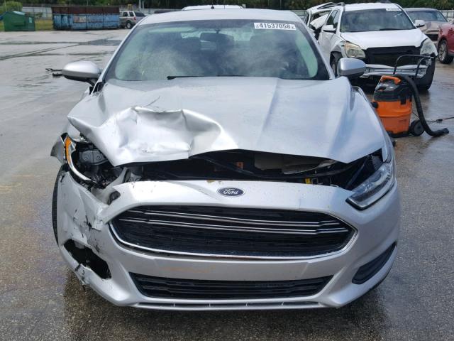 1FA6P0G74E5394840 - 2014 FORD FUSION S SILVER photo 9