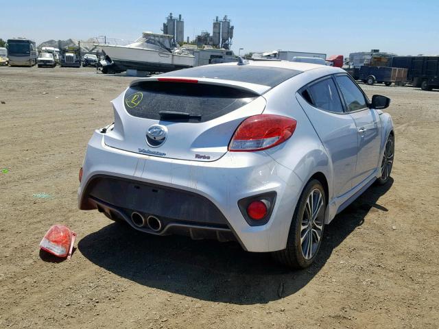 KMHTC6AE2HU314802 - 2017 HYUNDAI VELOSTER T SILVER photo 4