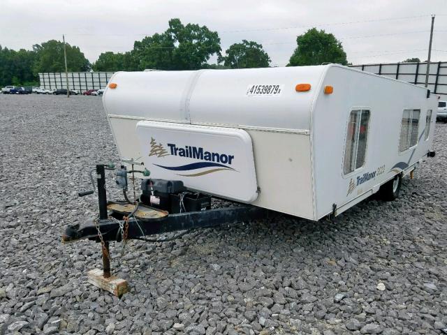 1T930BF1711074952 - 2001 TRAIL KING 3023 WHITE photo 2