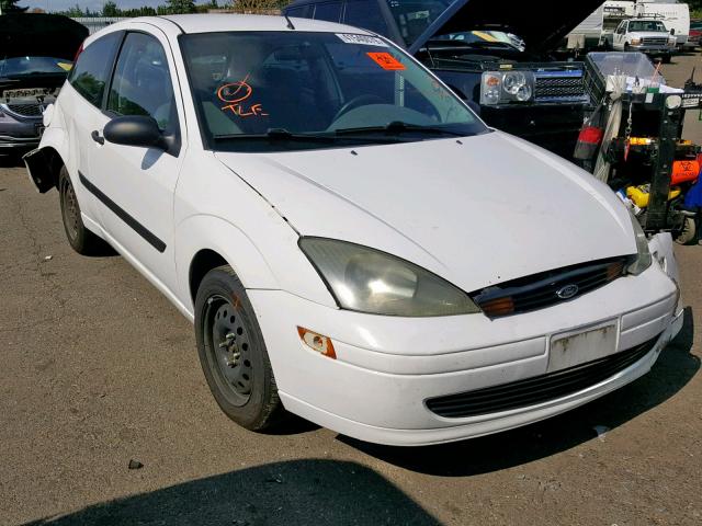 3FAFP31Z44R116558 - 2004 FORD FOCUS ZX3 WHITE photo 1