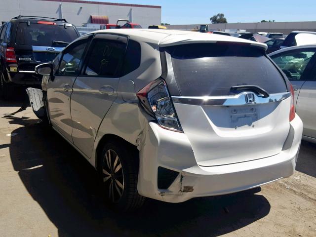 3HGGK5H84FM760195 - 2015 HONDA FIT EX WHITE photo 3