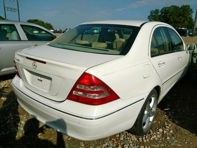 WDBRF61JX3F366791 - 2003 MERCEDES-BENZ C 240 WHITE photo 4