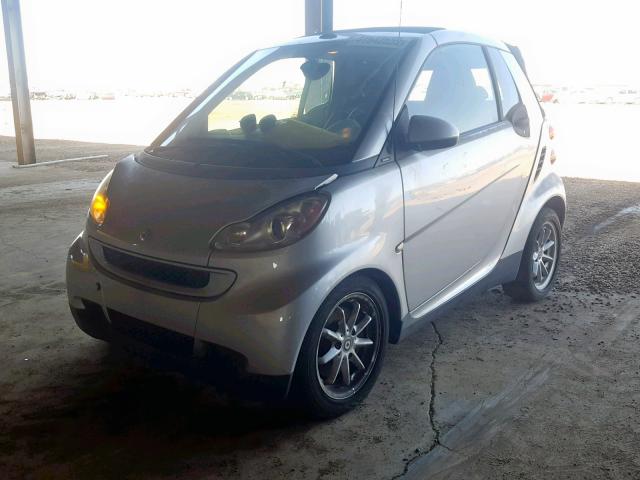 WMEEK31X89K211690 - 2009 SMART FORTWO PAS SILVER photo 2