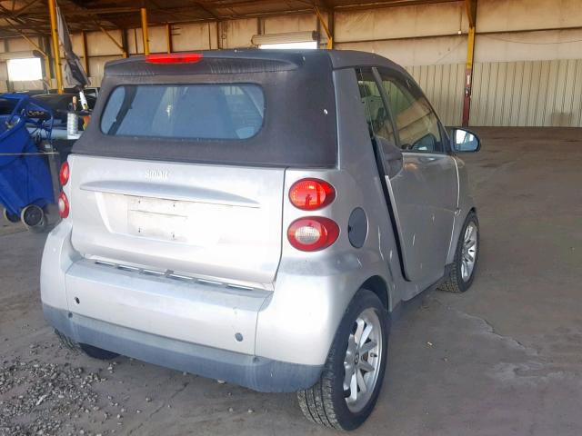 WMEEK31X89K211690 - 2009 SMART FORTWO PAS 银色 照片 4