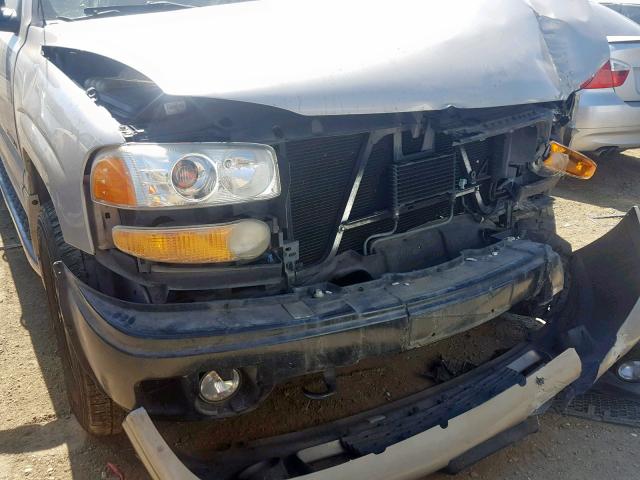 1GKFK66U54J130636 - 2004 GMC YUKON XL D BROWN photo 9