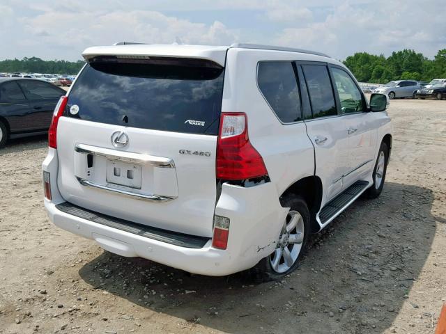 JTJJM7FX0C5045451 - 2012 LEXUS GX PREMIUM WHITE photo 4