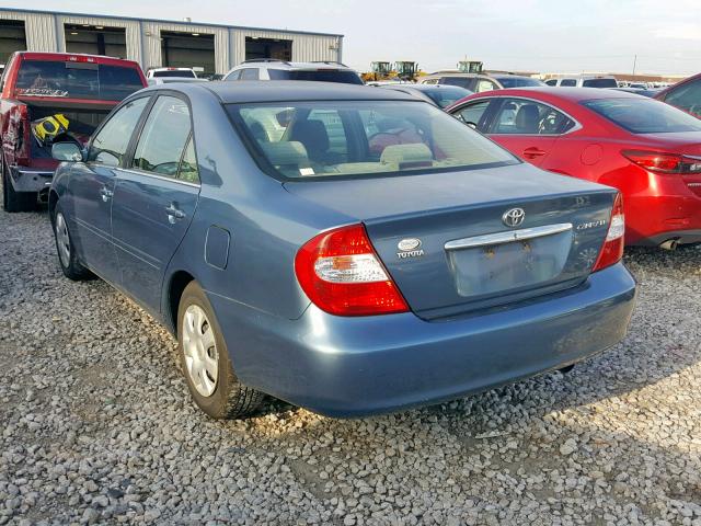 4T1BE32K83U710279 - 2003 TOYOTA CAMRY LE BLUE photo 3