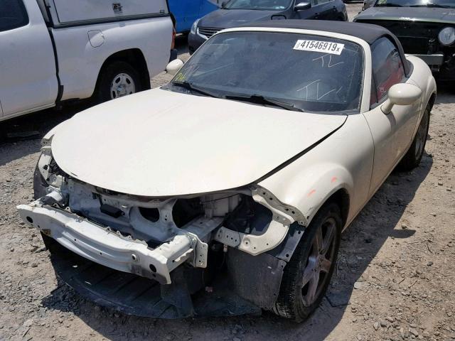 JM1NC25FX60116269 - 2006 MAZDA MX-5 MIATA WHITE photo 2