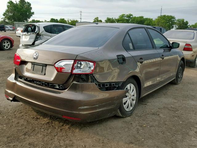 3VW2K7AJ1DM307244 - 2013 VOLKSWAGEN JETTA BASE BROWN photo 4