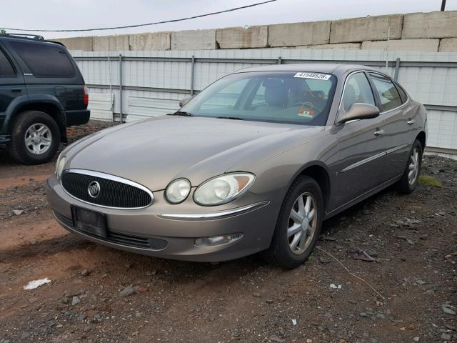 2G4WD582X61225617 - 2006 BUICK LACROSSE C BROWN photo 2