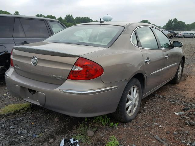 2G4WD582X61225617 - 2006 BUICK LACROSSE C BROWN photo 4