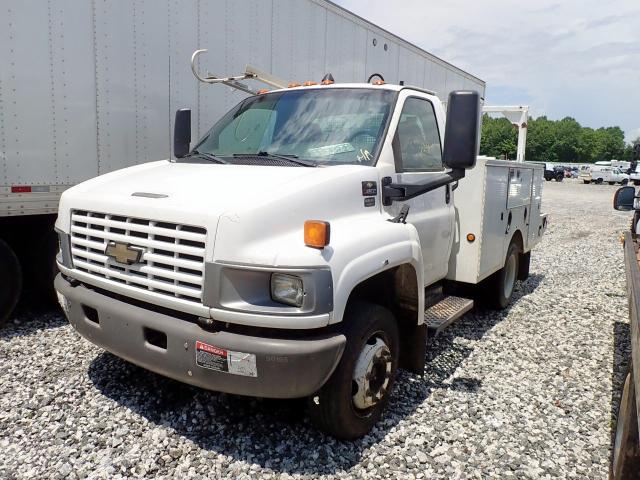 1GBC4C1104F505246 - 2004 CHEVROLET C4500 C4C0 WHITE photo 2