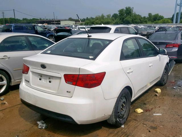 KNAFU4A23C5593900 - 2012 KIA FORTE EX WHITE photo 4