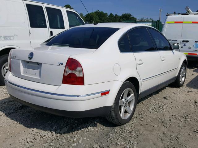 WVWRH63B84P140150 - 2004 VOLKSWAGEN PASSAT GLX 白色 照片 4