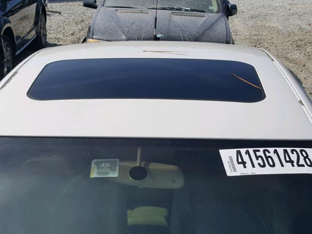 WVWRH63B84P140150 - 2004 VOLKSWAGEN PASSAT GLX 白色 照片 9