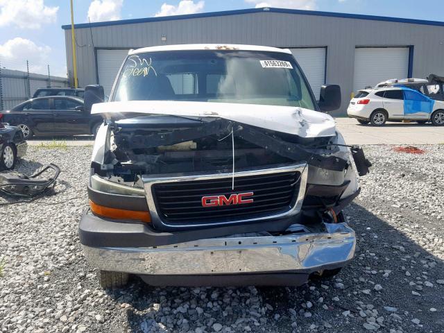 1GJHG35U061241175 - 2006 GMC SAVANA G35 WHITE photo 9