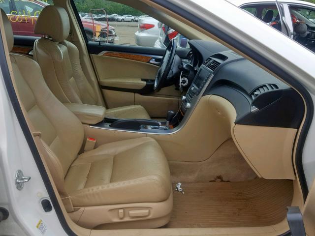 19UUA66256A036314 - 2006 ACURA 3.2TL WHITE photo 5