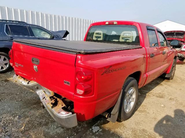 1D7HW48N45S102721 - 2005 DODGE DAKOTA QUA RED photo 4