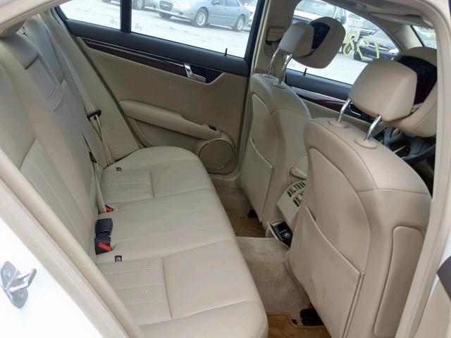 WDDGF56X89F226768 - 2009 MERCEDES-BENZ C 350 WHITE photo 6