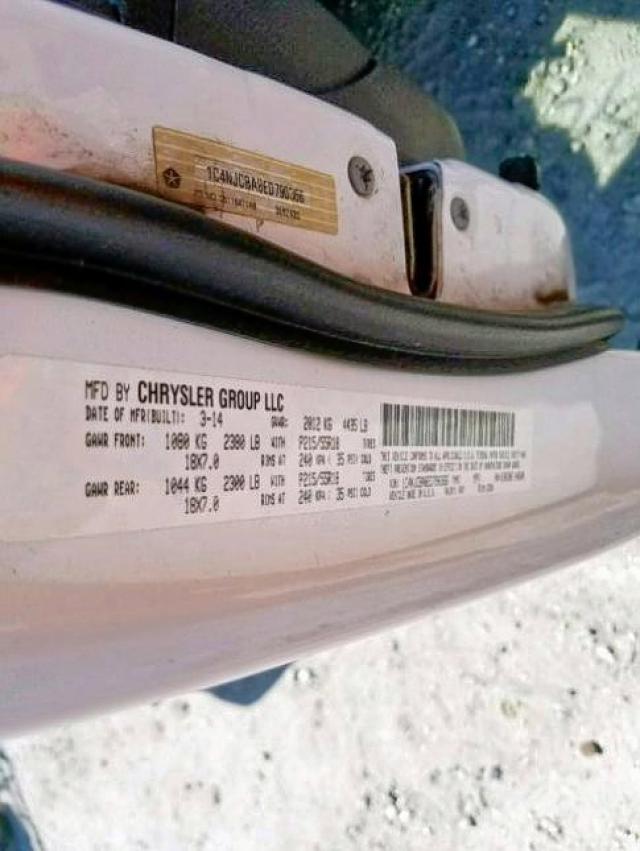 1C4NJCBA8ED790366 - 2014 JEEP COMPASS SP თეთრი ფოტო 10