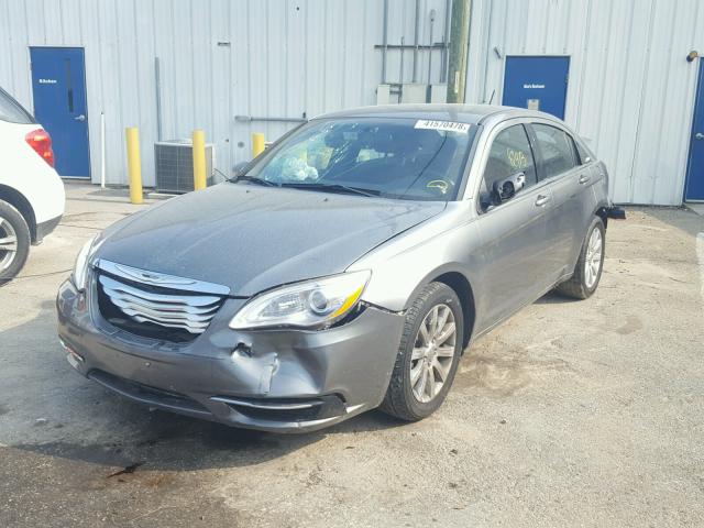 1C3CCBBG6DN533672 - 2013 CHRYSLER 200 TOURIN GRAY photo 2