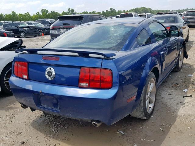 1ZVFT82H875227773 - 2007 FORD MUSTANG GT BLUE photo 4