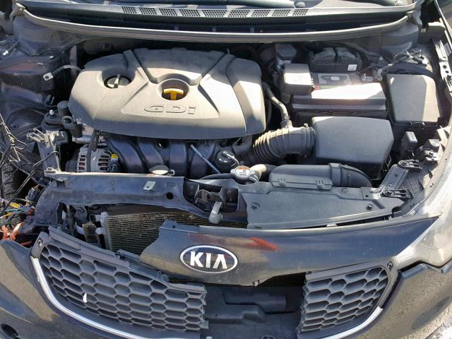 KNAFX4A85F5309070 - 2015 KIA FORTE EX BLACK photo 7