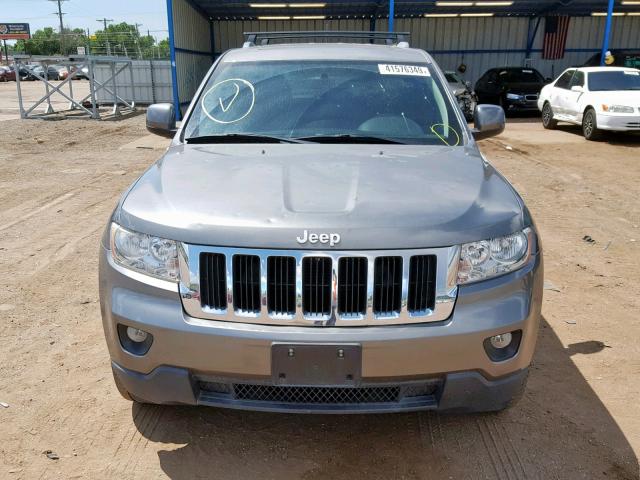 1C4RJEAGXCC354690 - 2012 JEEP GRAND CHER GRAY photo 9