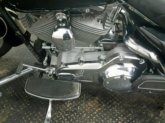 1HD1FS4137Y703958 - 2007 HARLEY-DAVIDSON FLTR BLACK photo 6