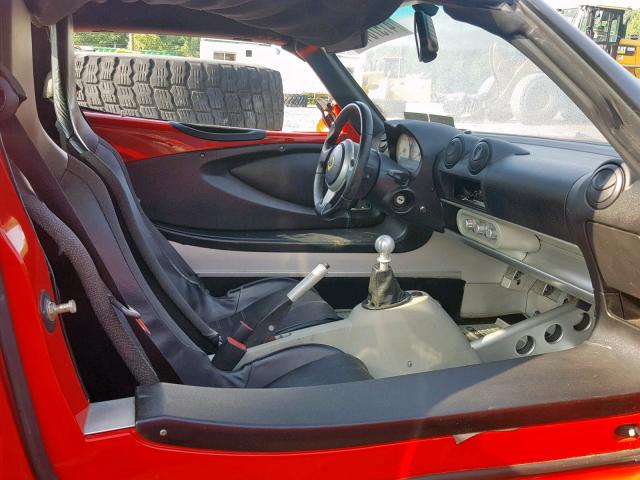 SCCPC11165HL30137 - 2005 LOTUS ELISE RED photo 5