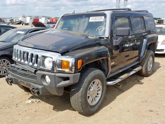 5GTDN136568303917 - 2006 HUMMER H3 BLACK photo 2