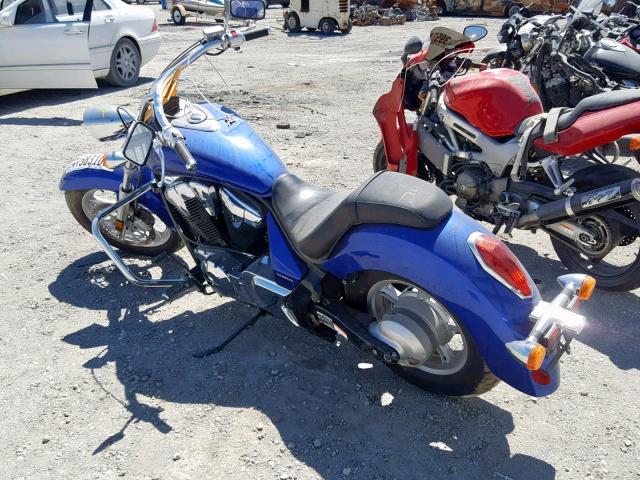 JH2SC6616FK500011 - 2015 HONDA VT1300 CR BLUE photo 3