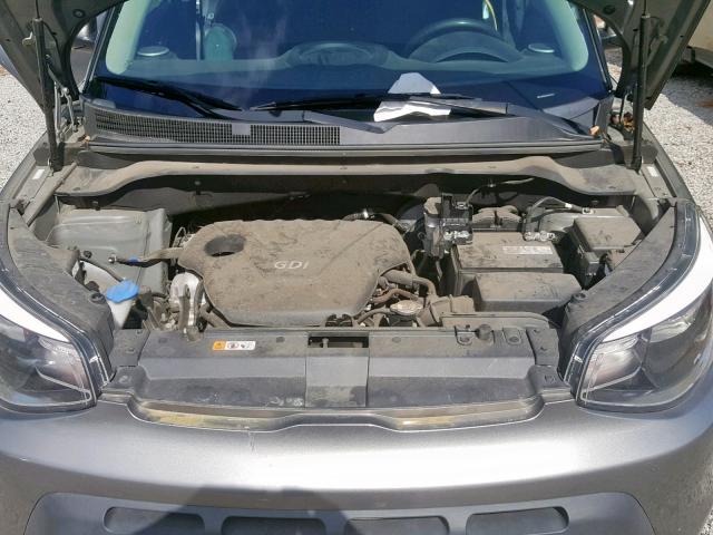 KNDJN2A23G7262727 - 2016 KIA SOUL GRAY photo 7