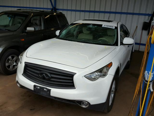 JN8AS1MW0CM152140 - 2012 INFINITI FX35 WHITE photo 2