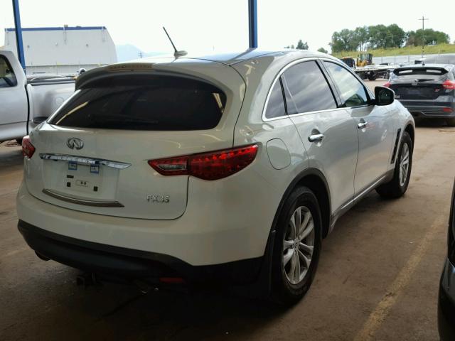 JN8AS1MW0CM152140 - 2012 INFINITI FX35 WHITE photo 4