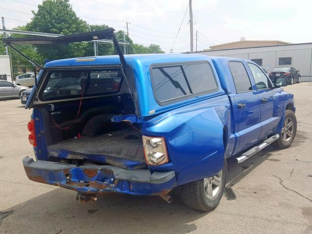 1D7HW48P37S224572 - 2007 DODGE DAKOTA QUA BLUE photo 4