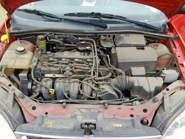 3FAHP37N95R134858 - 2005 FORD FOCUS ZX5 RED photo 7