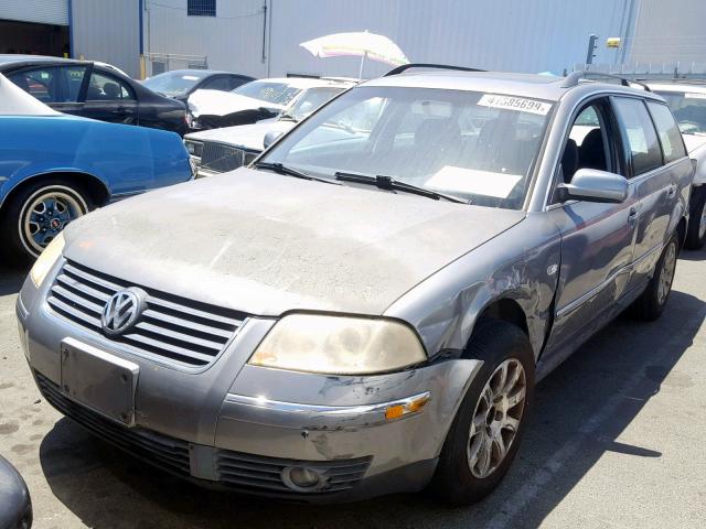 WVWVD63B02E021513 - 2002 VOLKSWAGEN PASSAT GLS GRAY photo 2