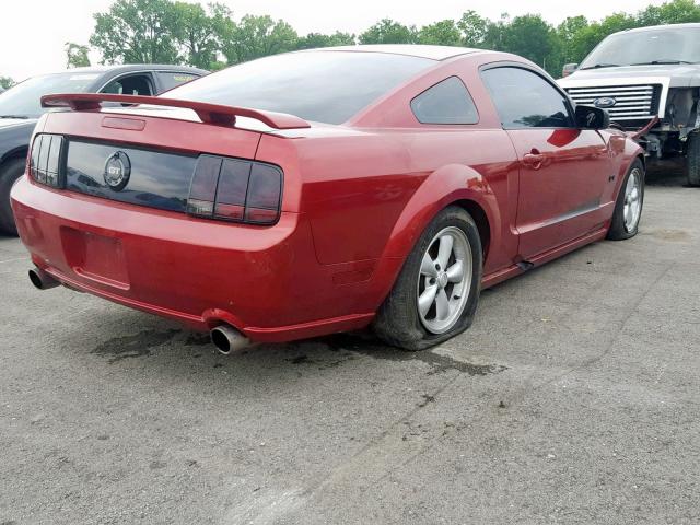 1ZVFT82H165124001 - 2006 FORD MUSTANG GT MAROON photo 4