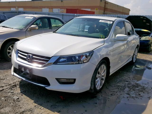 1HGCR2F84FA810943 - 2015 HONDA ACCORD EXL WHITE photo 2